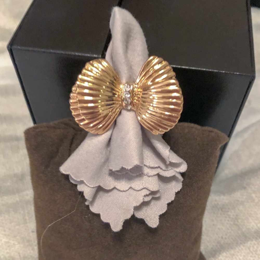 Lilly Pulitzer Gold Bow Stretch Ring ONE SIZE
